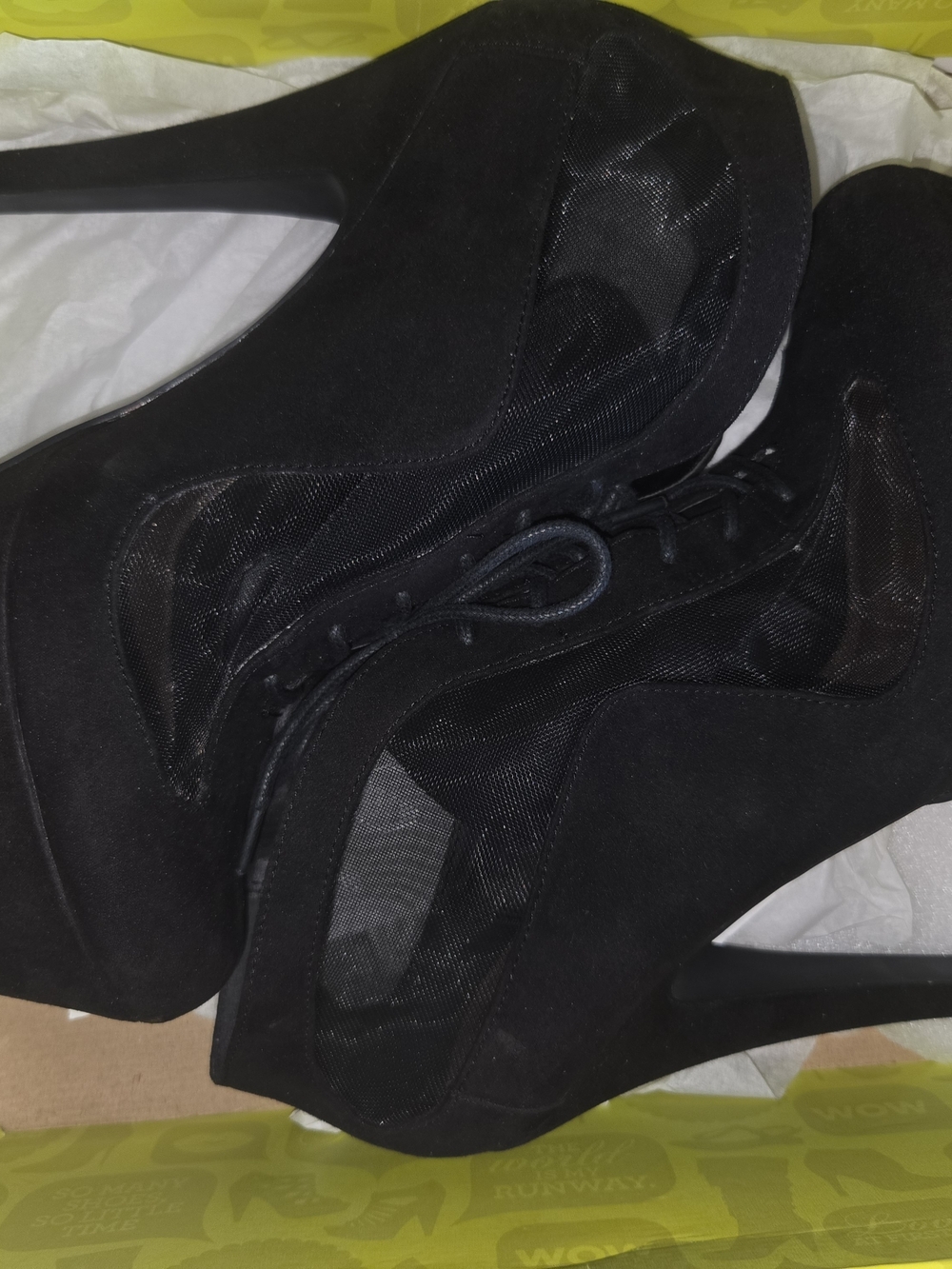 Black Women's Mesh Panel Platform Heels